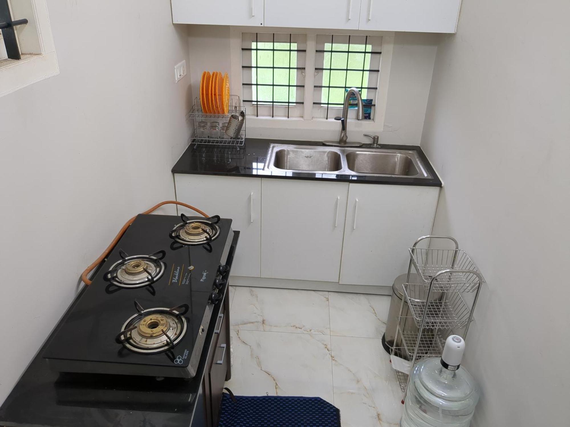 Swapna Home Suites Nedumbassery Bagian luar foto